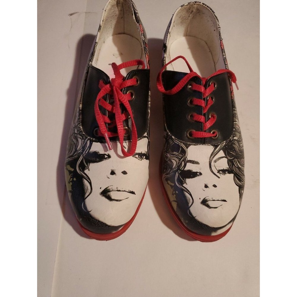 Streetfly Red Black Women's Flowing Hair Size 39 8.5 Silhouette